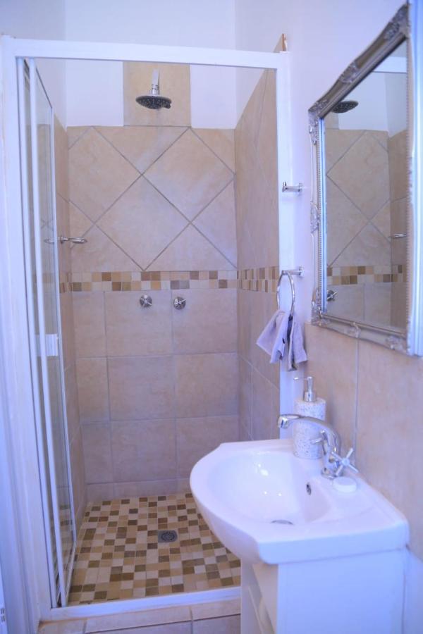 Union Guesthouse Pretoria-Noord エクステリア 写真