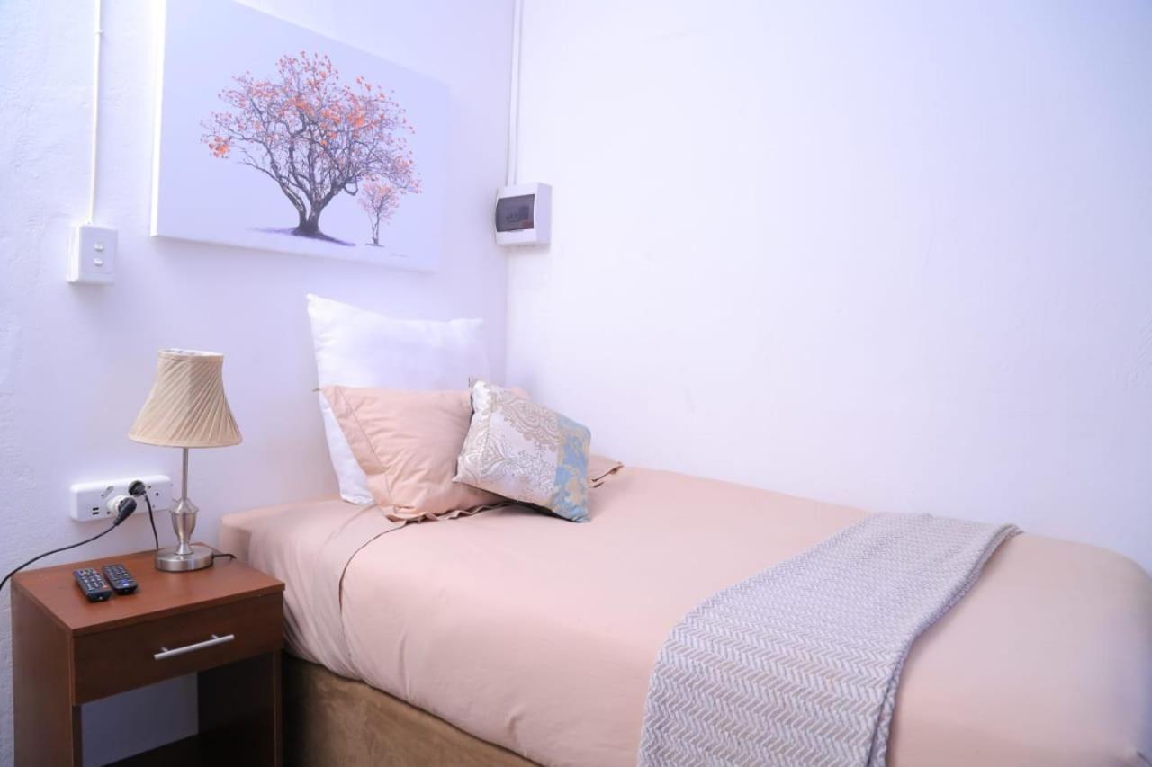 Union Guesthouse Pretoria-Noord エクステリア 写真